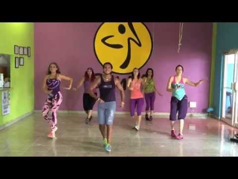 Zumba: "Bailando" de Enrrique Iglesias