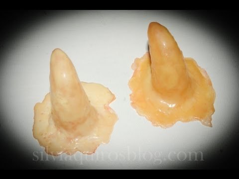 Como hacer cuernos con latex