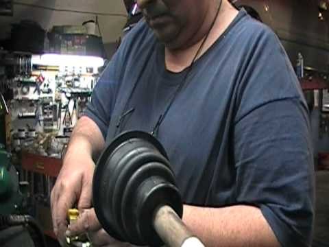 Como cambiar los fuelles de un semieje