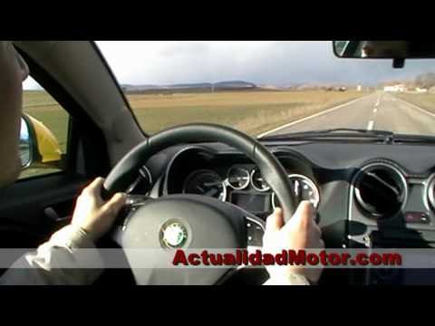 El acelerador se queda atascado, que hacer?