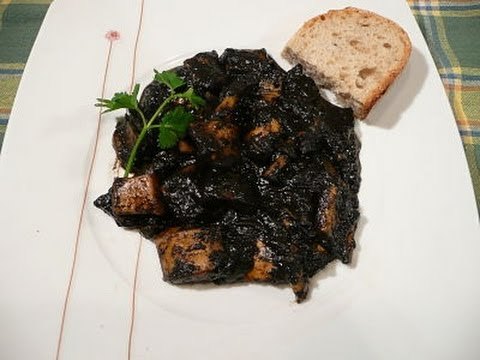 Calamares en su tinta