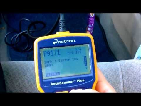Scanner OBD2 Diagnosticando fallas automotriz 