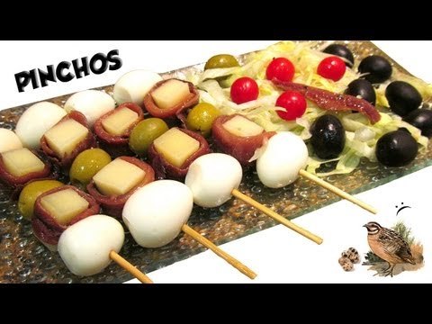 Pinchos de huevos de codorniz