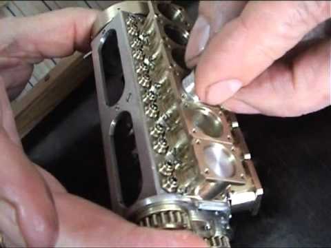 Mini motor 12 cilindros