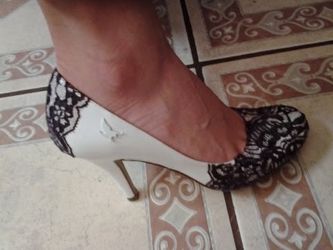 Como decorar zapatillas blancas