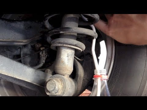 Cambiar el líquido de frenos de un coche