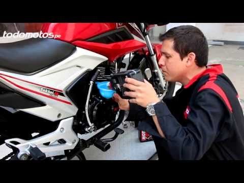 Cómo cambiar el aceite a la moto