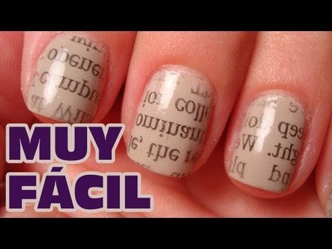 Uñas decoradas  con periódico 