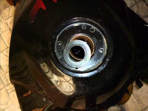 Oxido en el tanque de combustible de moto