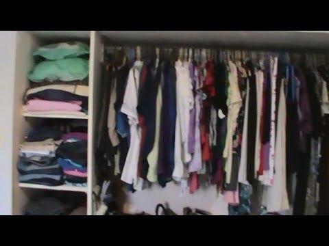 Aprende a organizar un closet pequeño en 5 pasos