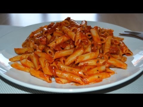 Macarrones con Chorizo