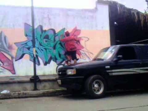 Grafiteros en accion