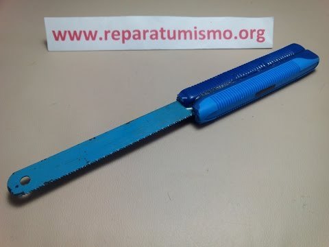 Hacer herramientas caseras con maquinillas de afeitar.