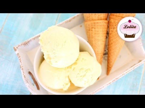 Helado de vainilla cremoso