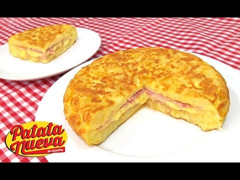 Rica Tortilla de patatas rellena de Jamón y queso