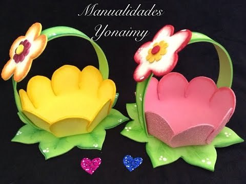 Canasta dulcero hecho de foamy