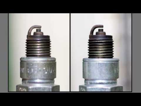 Posibles fallas de la  bujía de una moto