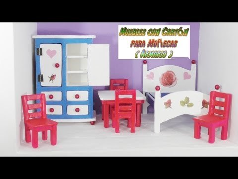 Muebles de cartón para casas de muñecas