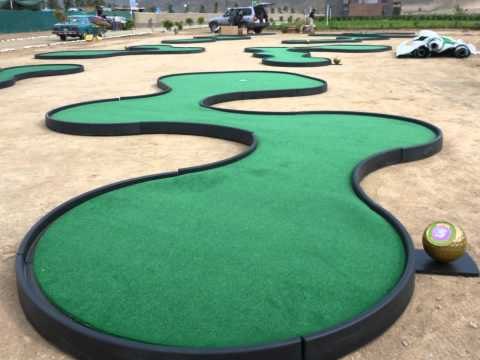 Instalación de circuito de minigolf de 9 hoyos