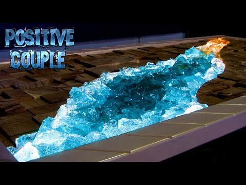 Espectacular mesa de madera y cristal