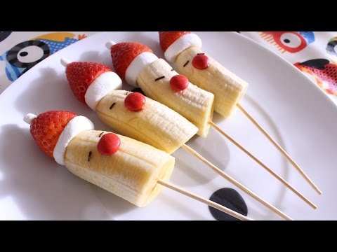 Brochetas navideñas de frutas
