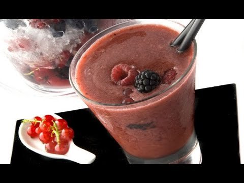 Hacer granizado de frutos rojos sin alcohol