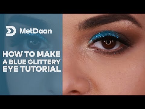 Maquillaje de ojos en azul glamouroso 