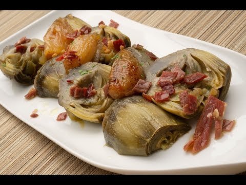 Alcachofas con chalotas y jamón