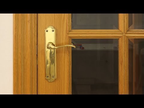 Cómo pintar puertas de madera en blanco