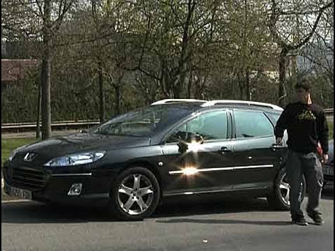 Como estacionar en cuesta