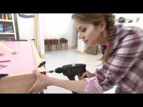 Salón moderno con aire rústico