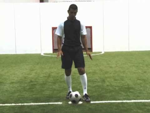Como jugar futbol: Balanceo y coordinación del cuerpo